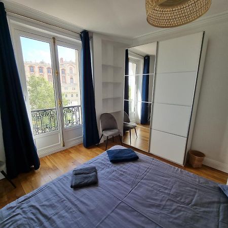 Face Chateau St Germain En Laye, Appartement 4 A 6 Personnes, 23 Min De Paris Champs-Elysees Saint-Germain-en-Laye ภายนอก รูปภาพ