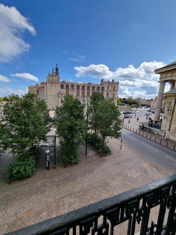 Face Chateau St Germain En Laye, Appartement 4 A 6 Personnes, 23 Min De Paris Champs-Elysees Saint-Germain-en-Laye ภายนอก รูปภาพ