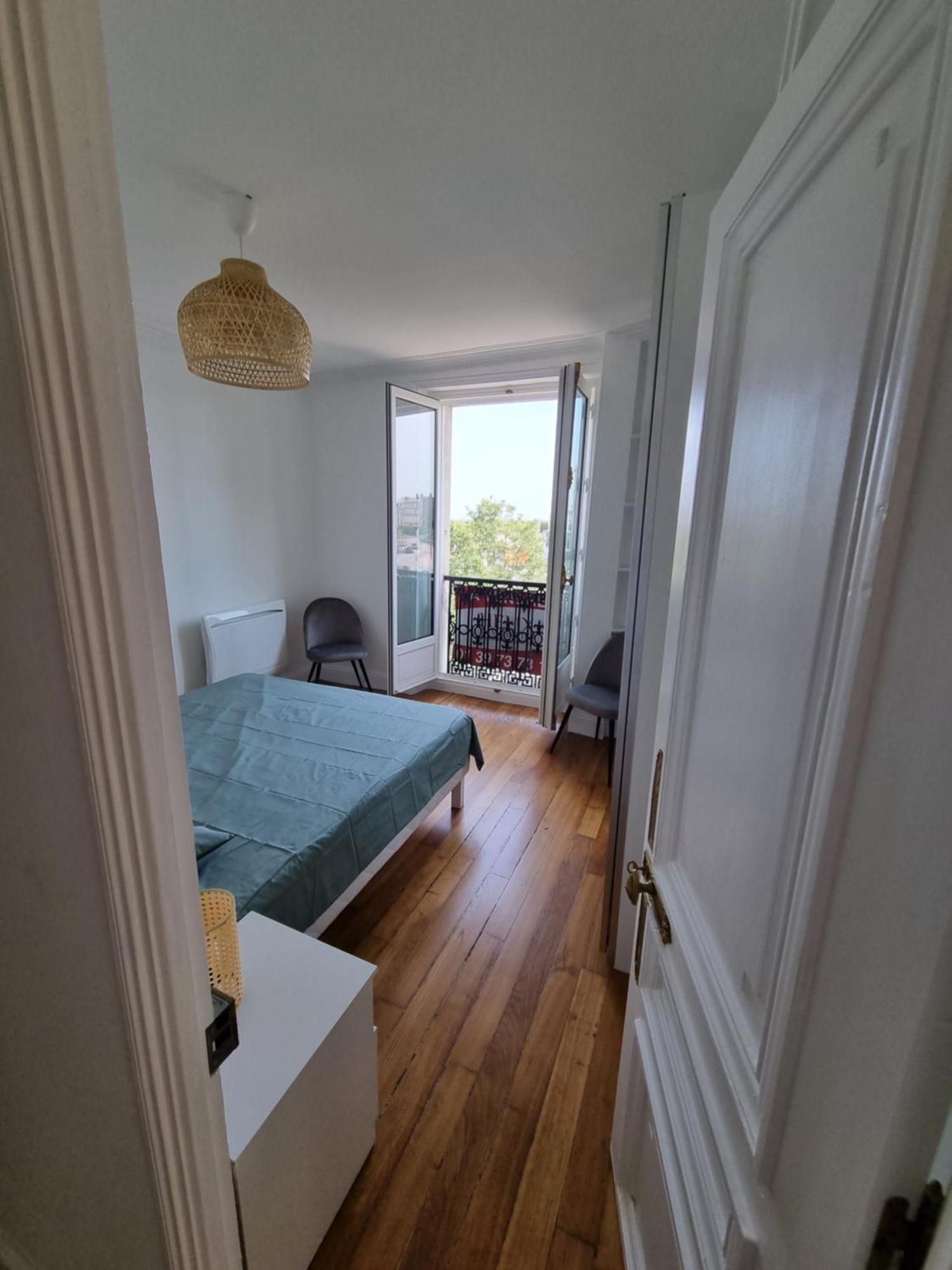 Face Chateau St Germain En Laye, Appartement 4 A 6 Personnes, 23 Min De Paris Champs-Elysees Saint-Germain-en-Laye ภายนอก รูปภาพ